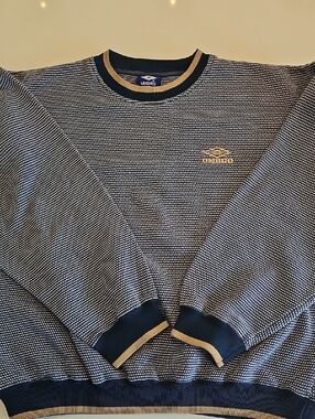 Umbro Navy & Cream Patterned Men's Crewneck Sweater - Mens Large